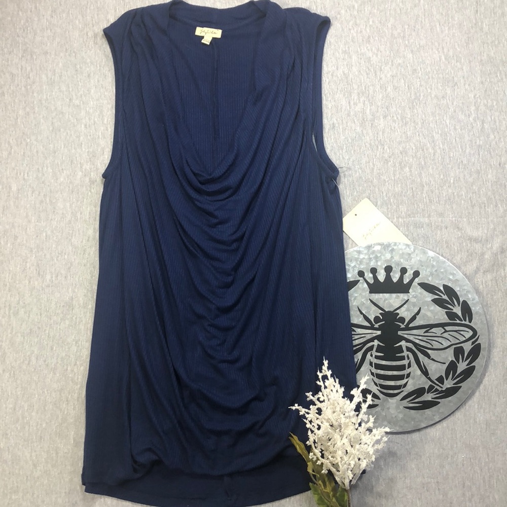 Lily White Sapphire Sleeveless Tank